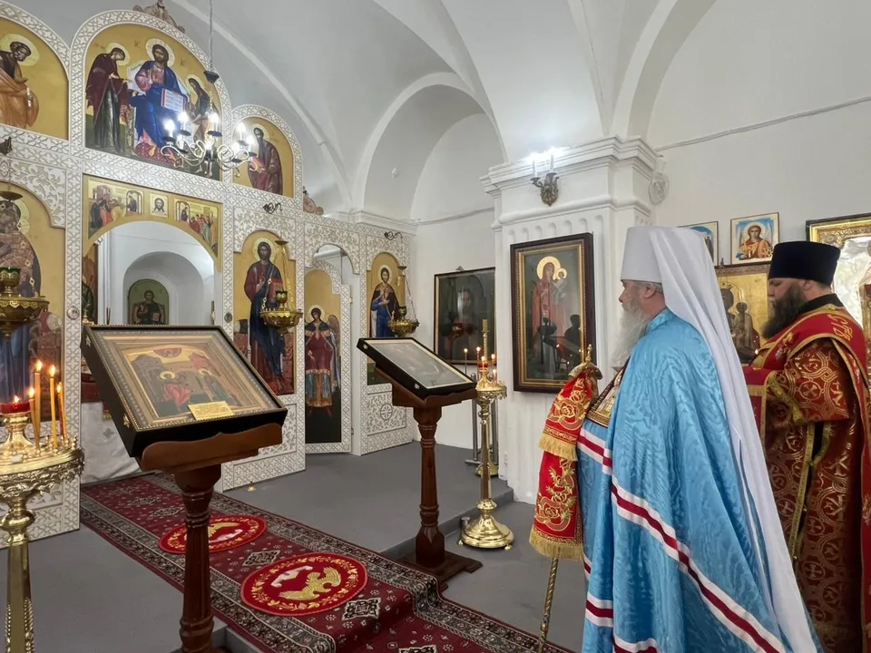 Митрополит Филарет в день принесения ковчега с частицей мощей св. Александра Невского, 20 мая 2026 года